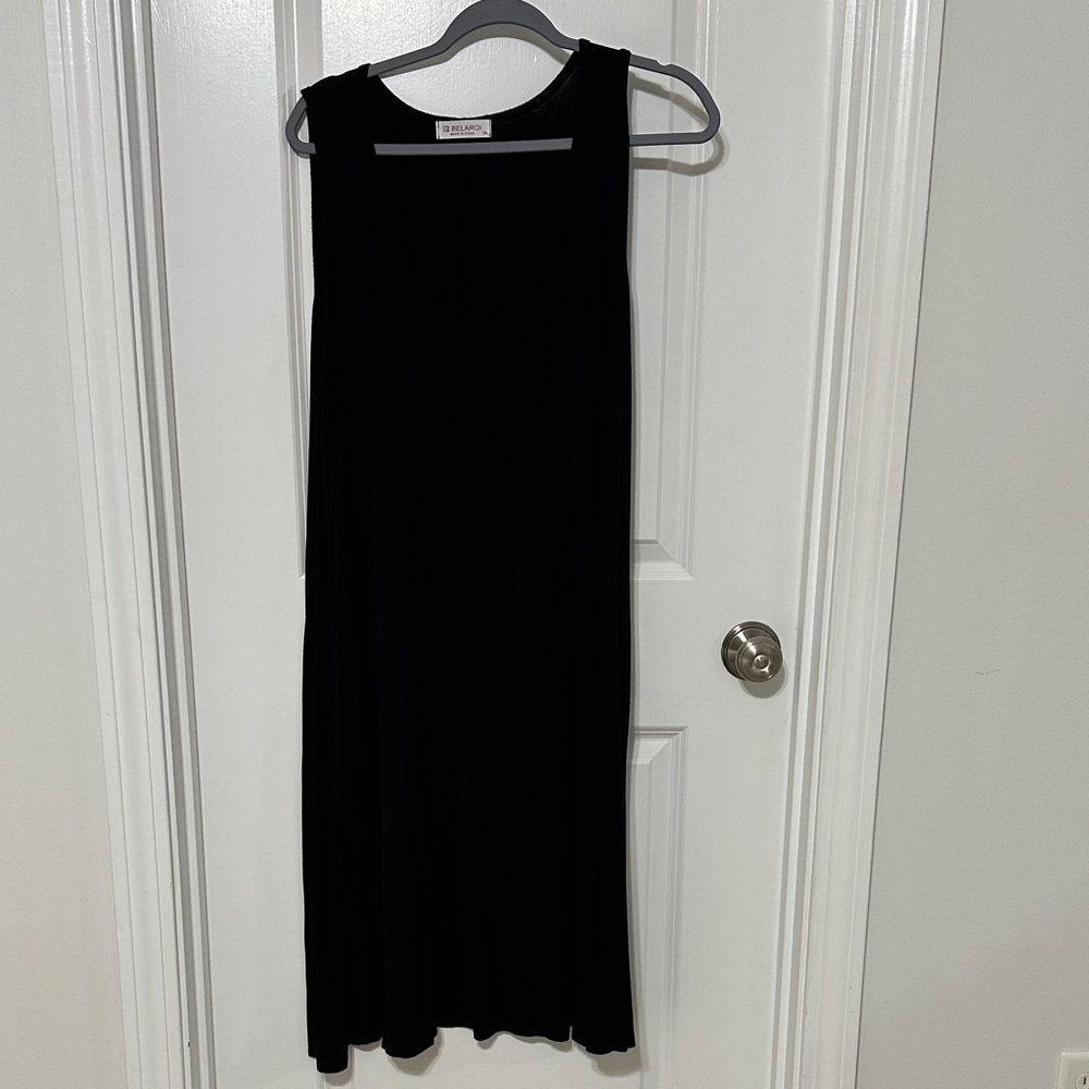 Elegant Black Sleeveless Dress